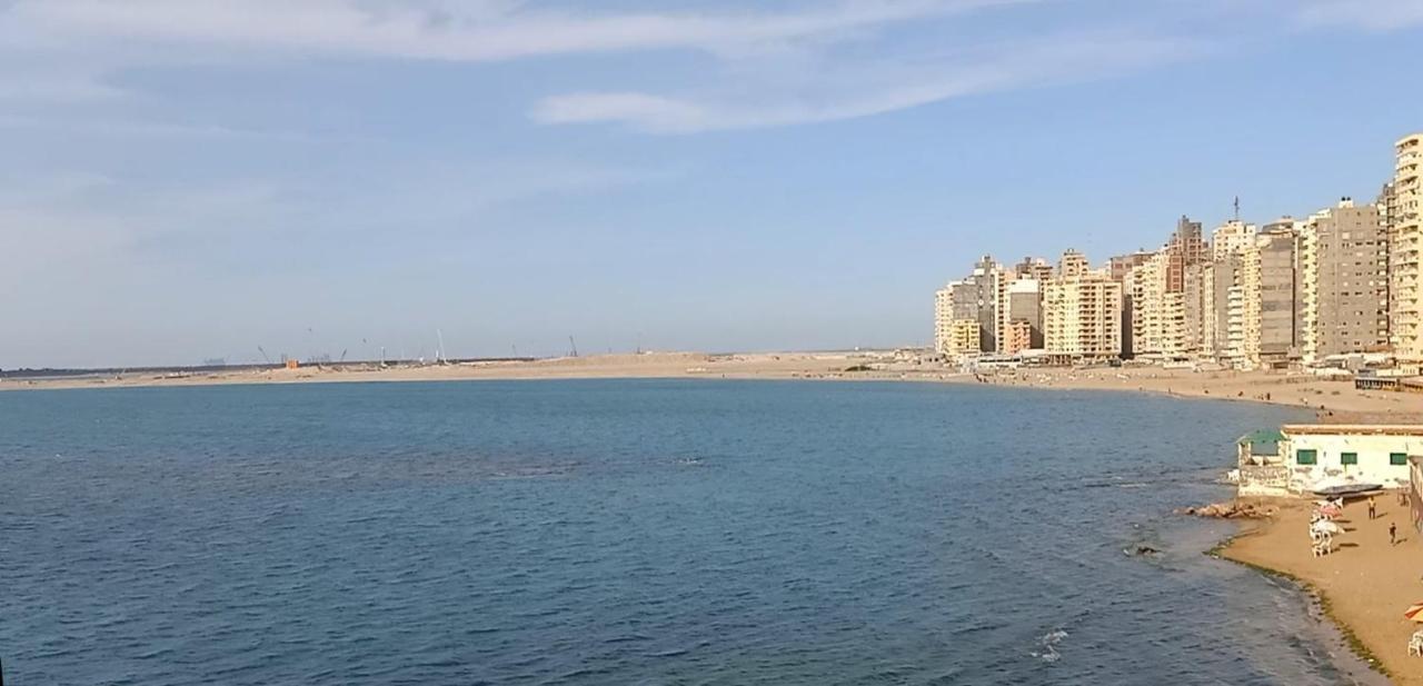 Furnished Apartment - Beach View "Nearest Beach 2 Minutes Walking" - Free Wifi- Abo Keer - Alexandria - Egypt Abu Qir Exterior photo