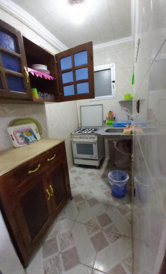 Furnished Apartment - Beach View "Nearest Beach 2 Minutes Walking" - Free Wifi- Abo Keer - Alexandria - Egypt Abu Qir Exterior photo