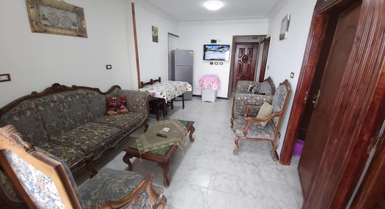 Furnished Apartment - Beach View "Nearest Beach 2 Minutes Walking" - Free Wifi- Abo Keer - Alexandria - Egypt Abu Qir Exterior photo