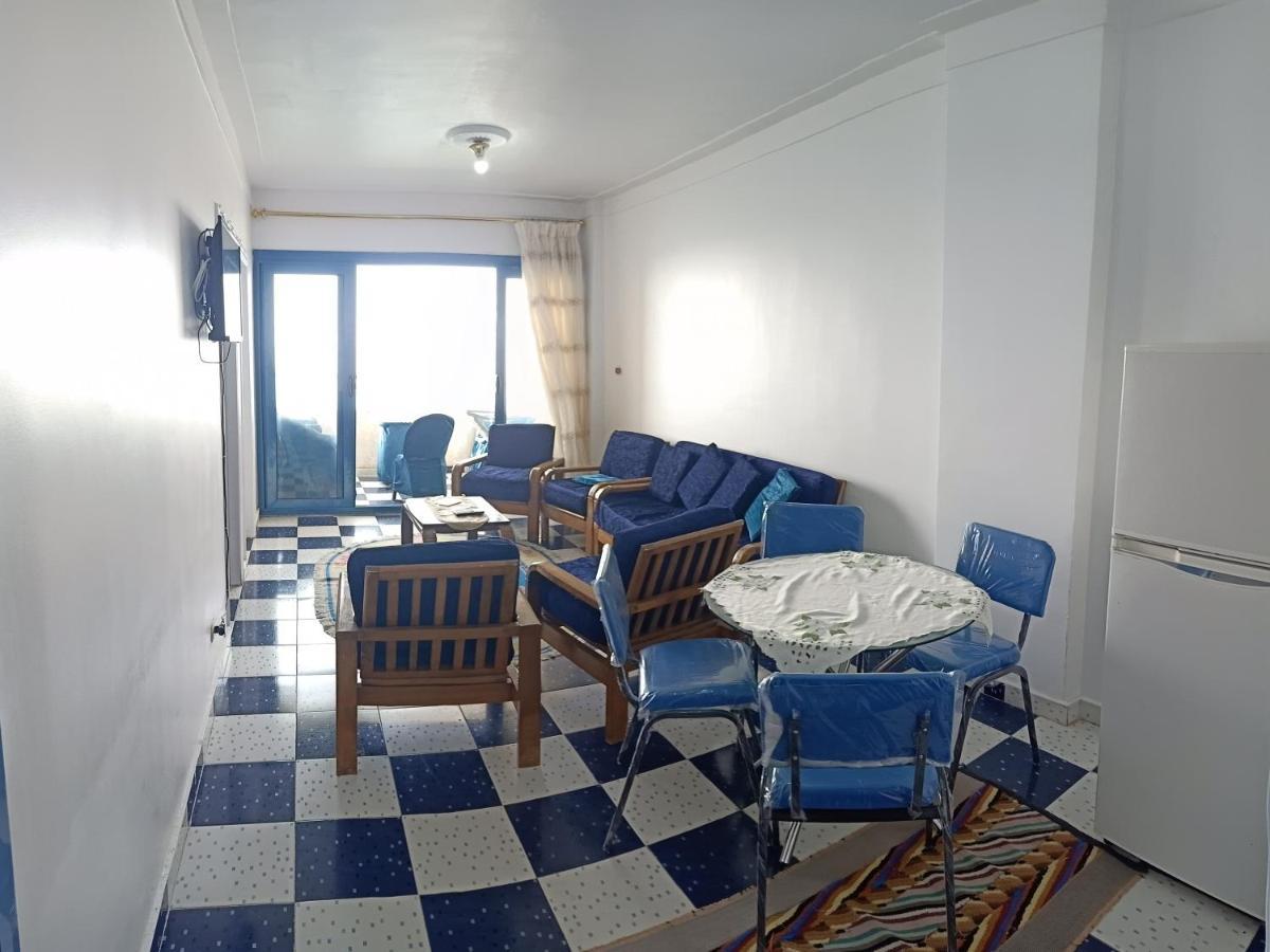 Furnished Apartment - Beach View "Nearest Beach 2 Minutes Walking" - Free Wifi- Abo Keer - Alexandria - Egypt Abu Qir Exterior photo