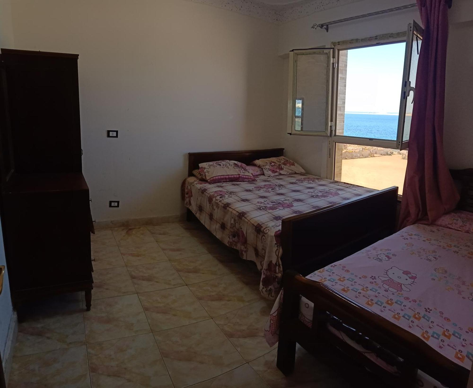 Furnished Apartment - Beach View "Nearest Beach 2 Minutes Walking" - Free Wifi- Abo Keer - Alexandria - Egypt Abu Qir Exterior photo